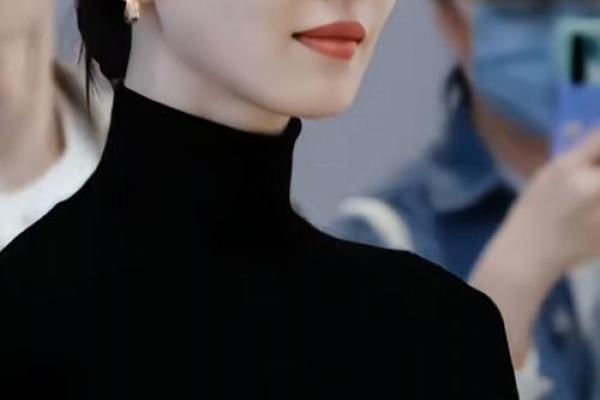 刘诗诗八字中的暗藏玄机:如何改变子女运势的命运走向 刘诗诗八字中的暗藏玄机:如何改变子女运势的命运走向